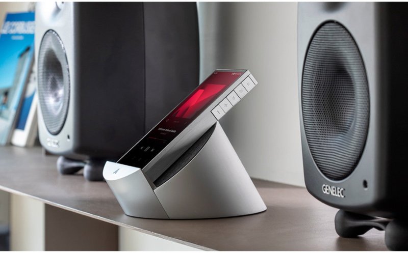 Astell&Kern PD10 and Cradle