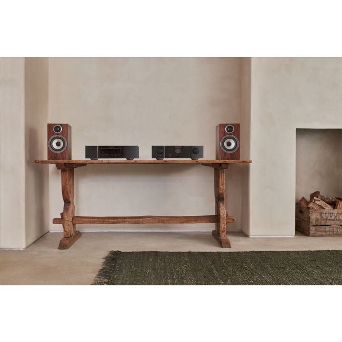 Bowers & Wilkins 707 S3