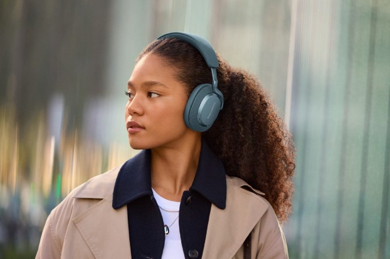 Bowers & Wilkins Px7 S3