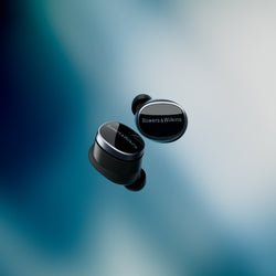 Bowers & Wilkins Pi8