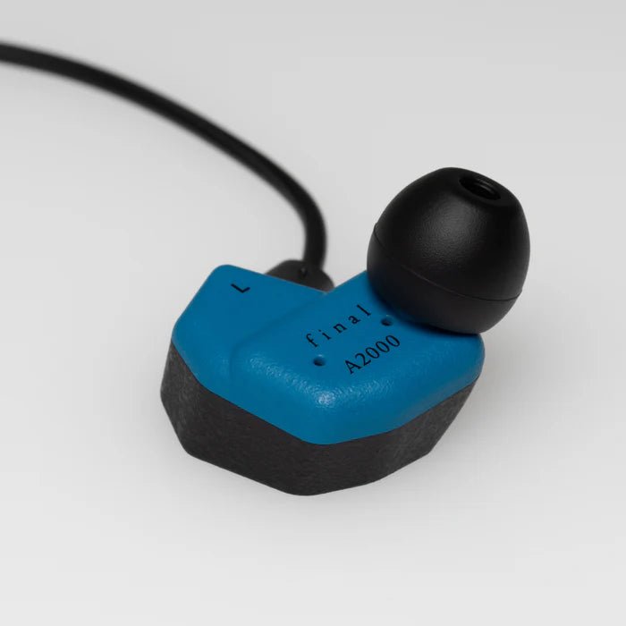 Final Audio A2000