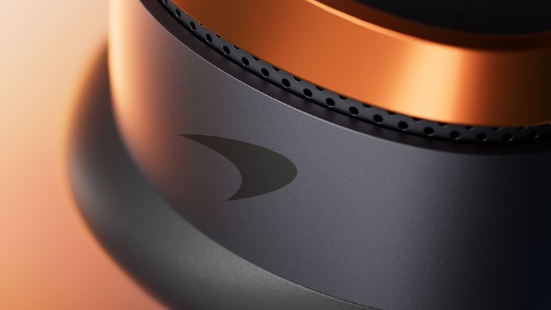 Bowers & Wilkins Pi8 McLaren Edition