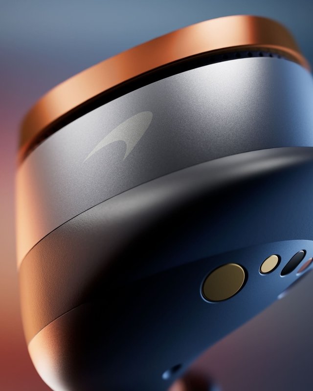 Bowers & Wilkins Pi8 McLaren Edition