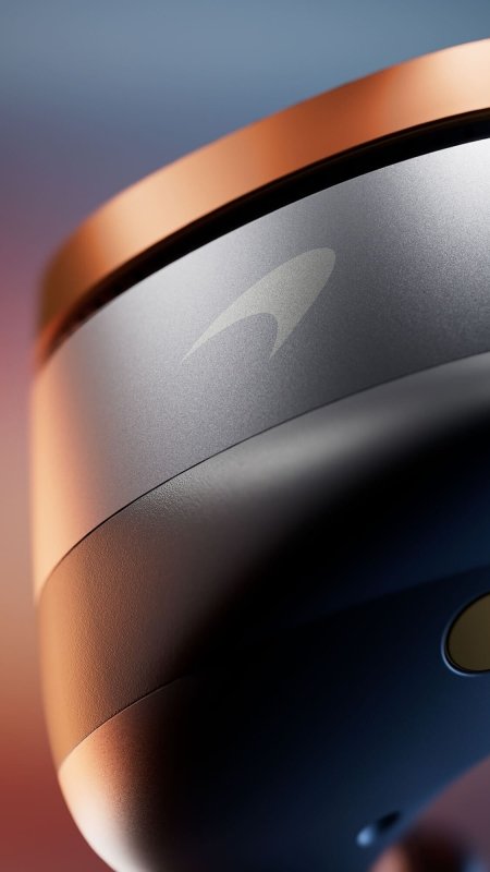 Bowers & Wilkins Pi8 McLaren Edition