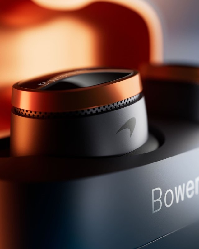Bowers & Wilkins Pi8 McLaren Edition