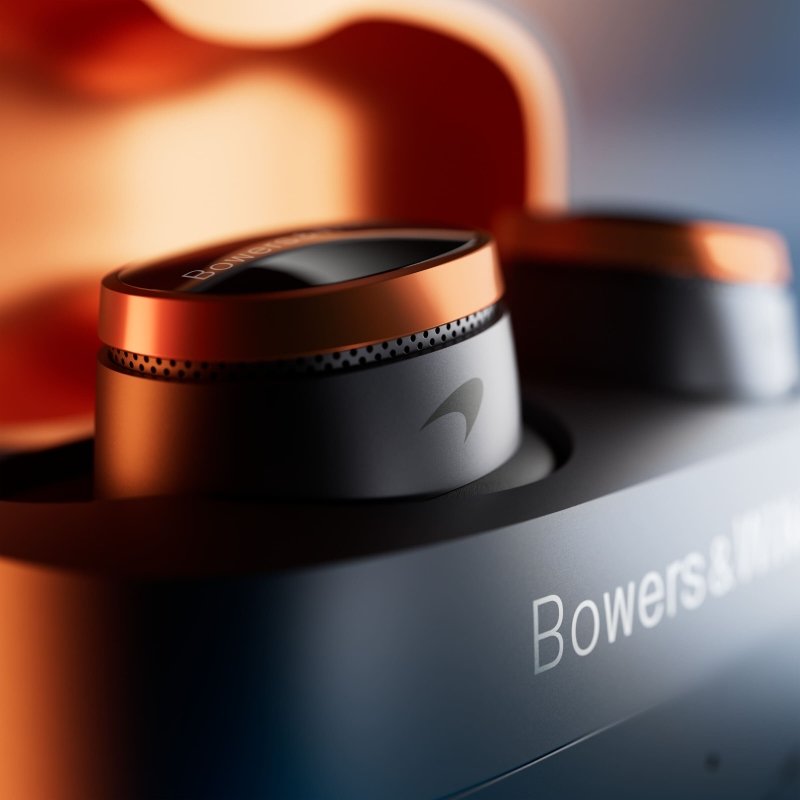 Bowers & Wilkins Pi8 McLaren Edition