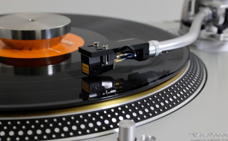Nagaoka MP-700H