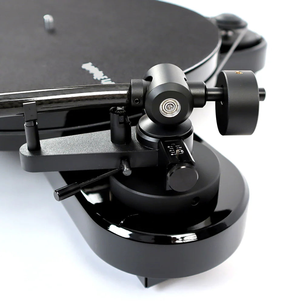 Pro-Ject RPM 1 Carbon