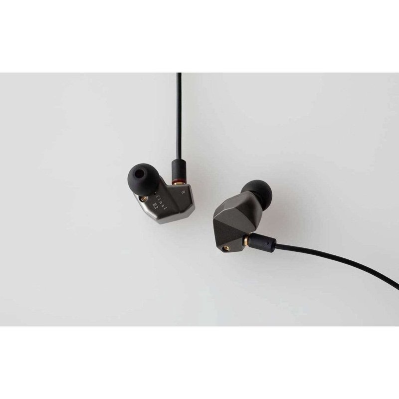 Final Audio Design B2 (2082632073265)