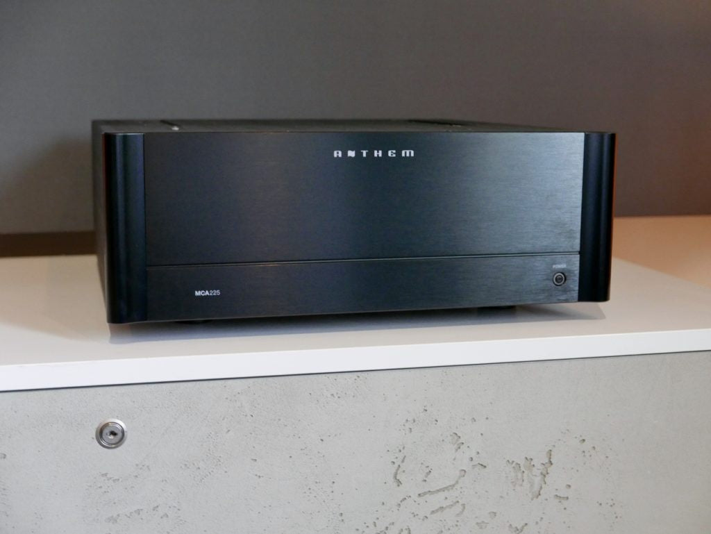 Anthem MCA 225 V2