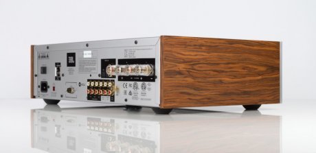 JBL SA750
