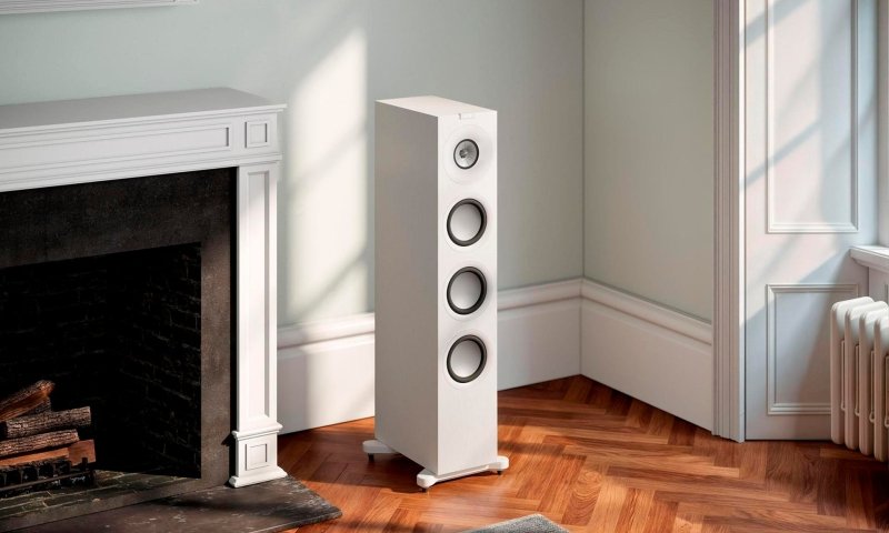 Kef Q11 Meta