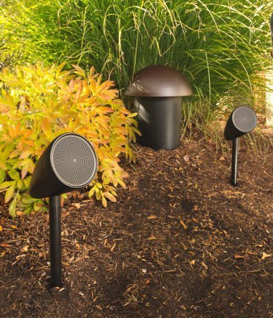 Martin Logan Outdoor Living Foundation 8.1 System