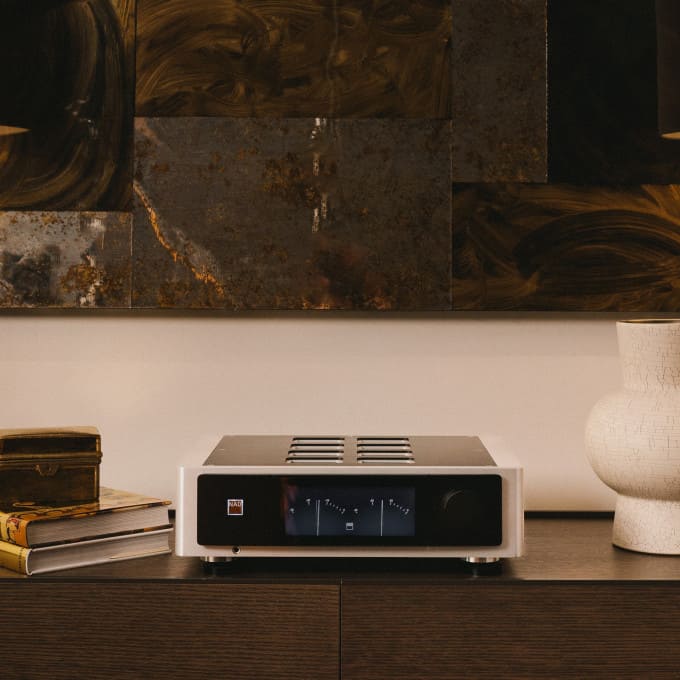 NAD M33 V2