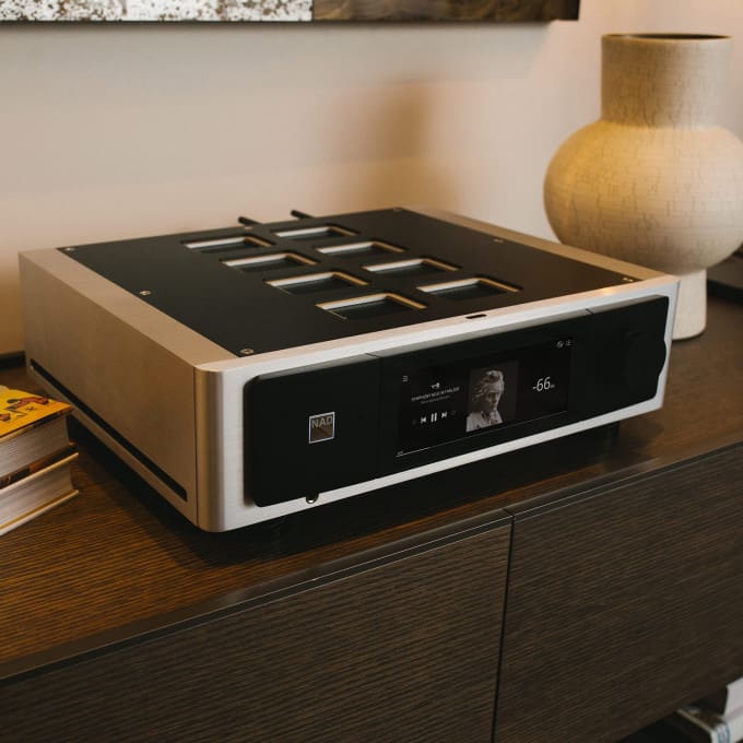NAD M33 V2