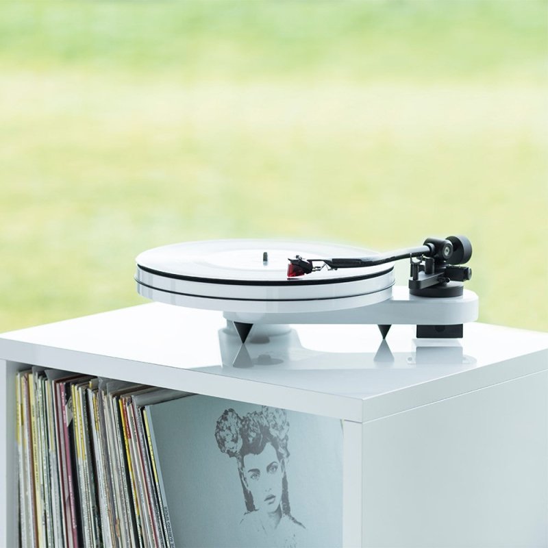 Pro-Ject RPM 1 Carbon