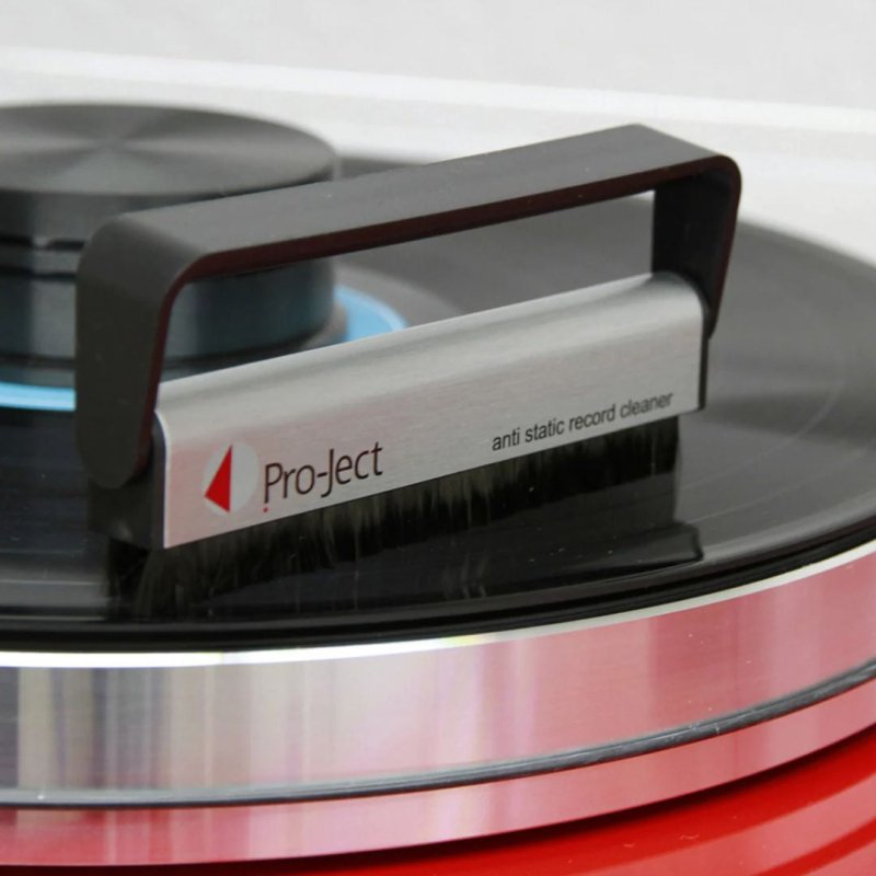 Pro-Ject Brush It