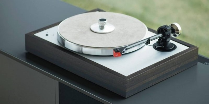 Pro-Ject Leather It