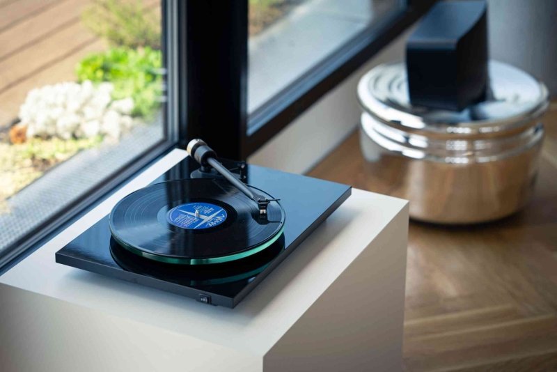 Pro-Ject T2 W