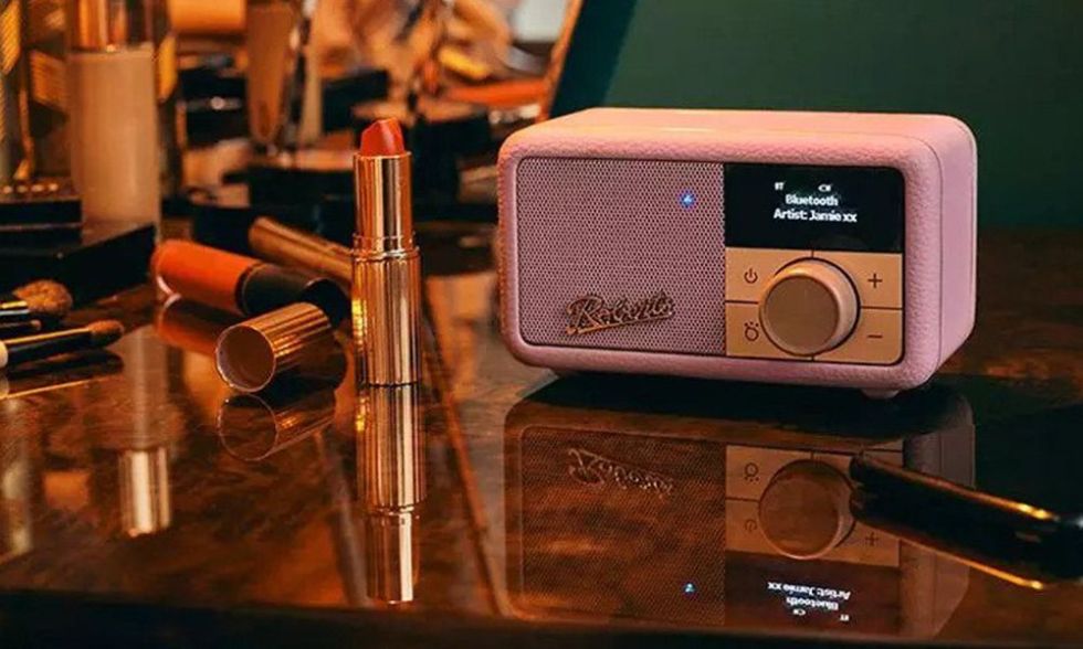 Roberts Radio Revival  Petite Portátil