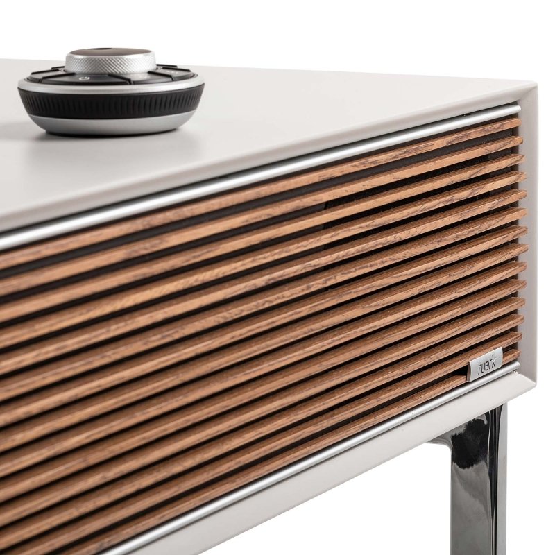 Ruark Audio R810
