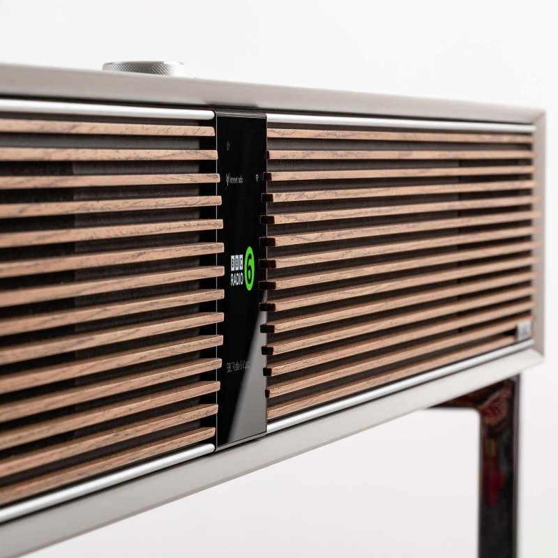Ruark Audio R810