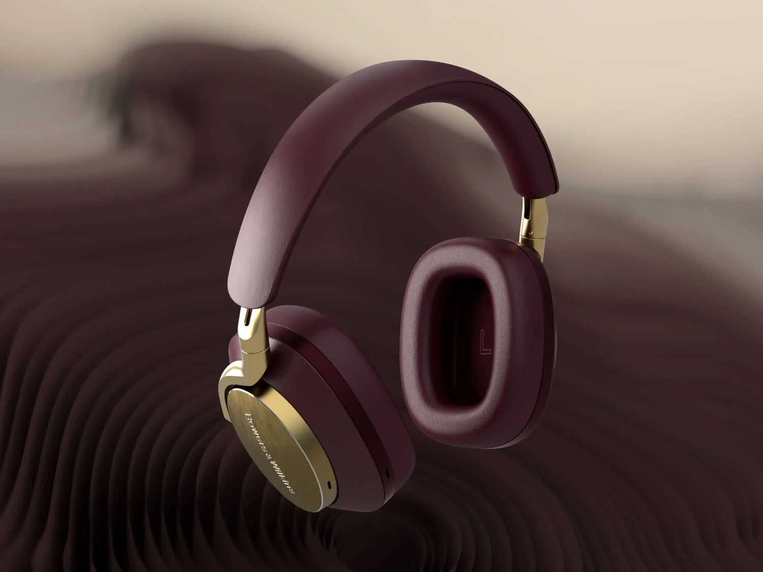 Bowers & Wilkins Px8